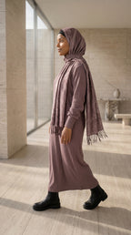 Weites Strickkleid mit Rollkragen