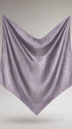 Square Hijab in Lila – im Fall, Größe und Drape